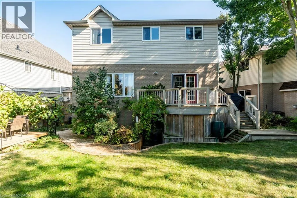 564 WILLOW WOOD Drive
