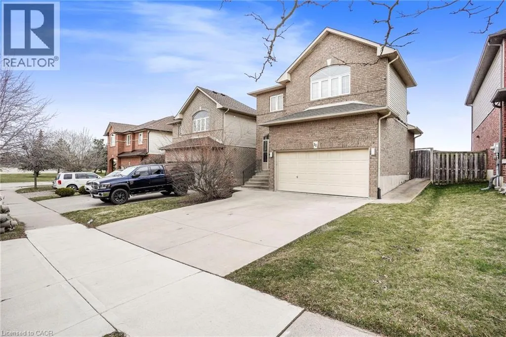 11 MEADOW WOOD Crescent Unit# Upper, #Upper