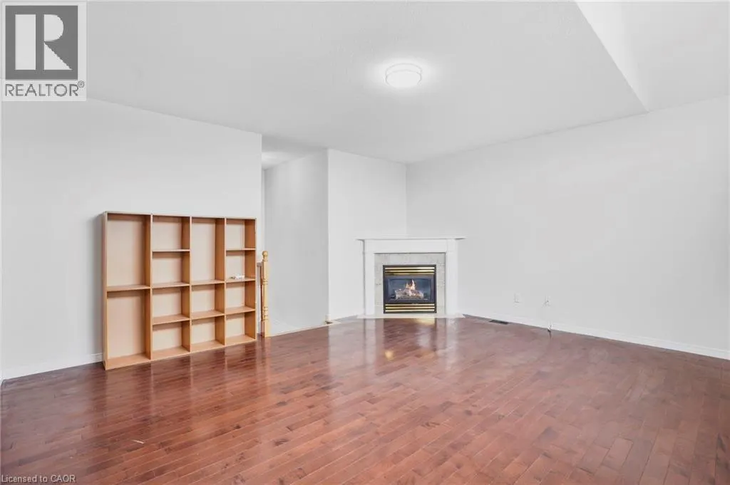 11 MEADOW WOOD Crescent Unit# Upper, #Upper