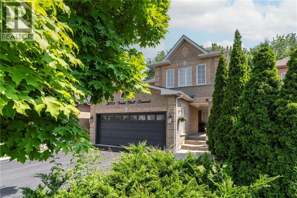 3770 FOREST BLUFF Crescent