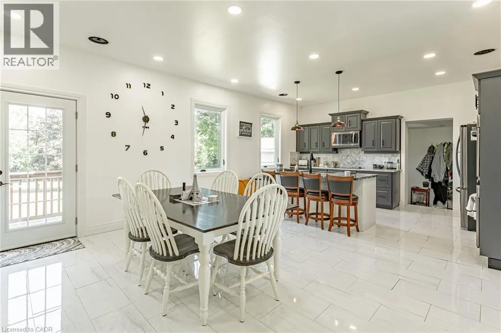652 VILLANOVA Road