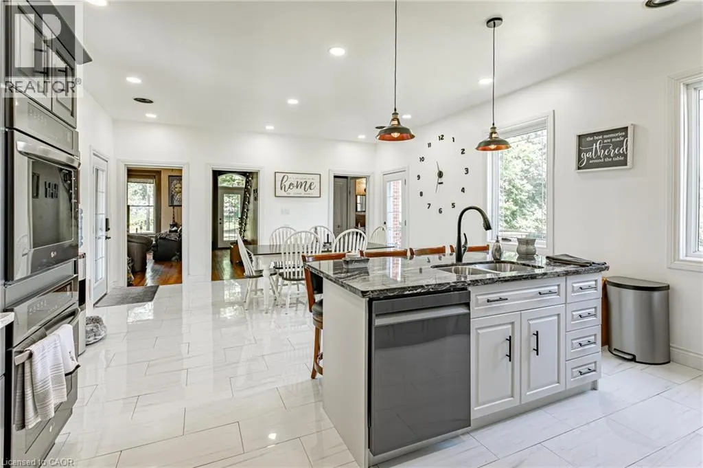 652 VILLANOVA Road
