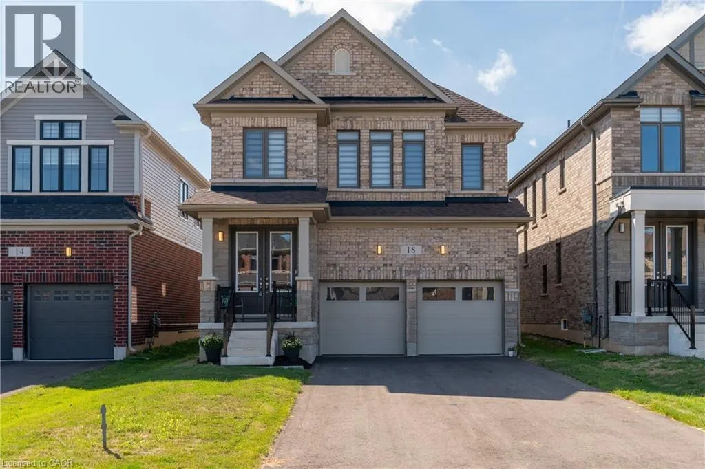 18 PRINCE PHILIP BLVD Boulevard