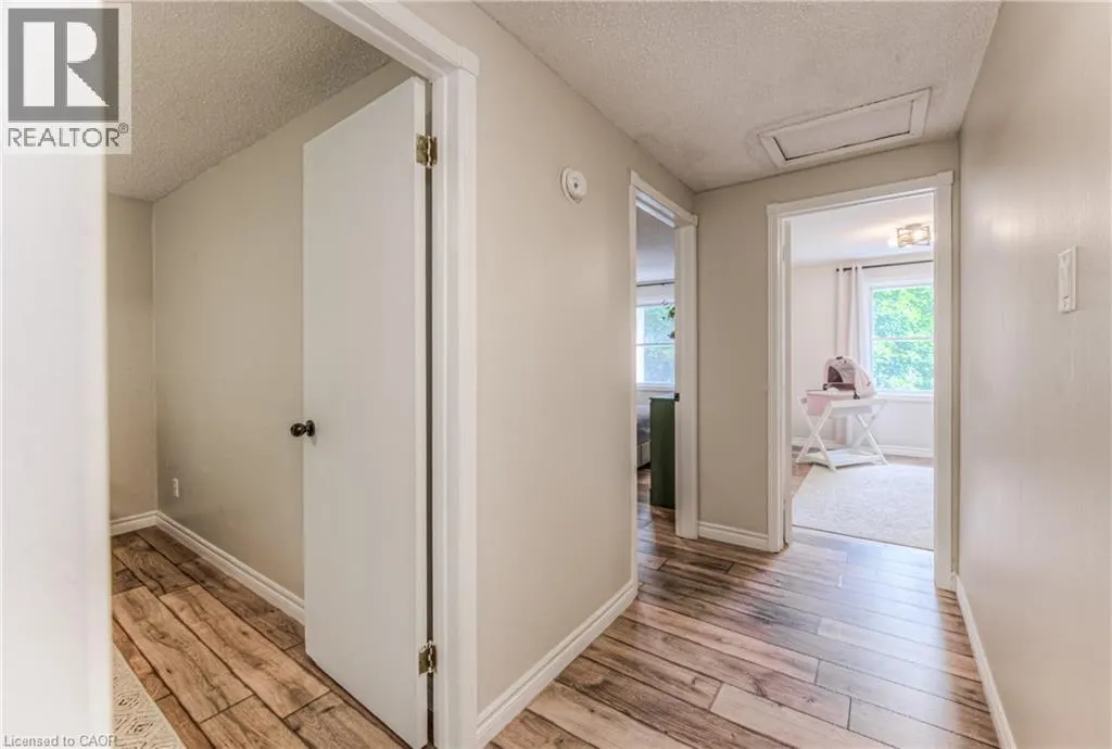 433 MIDWOOD Crescent Unit# A, #A