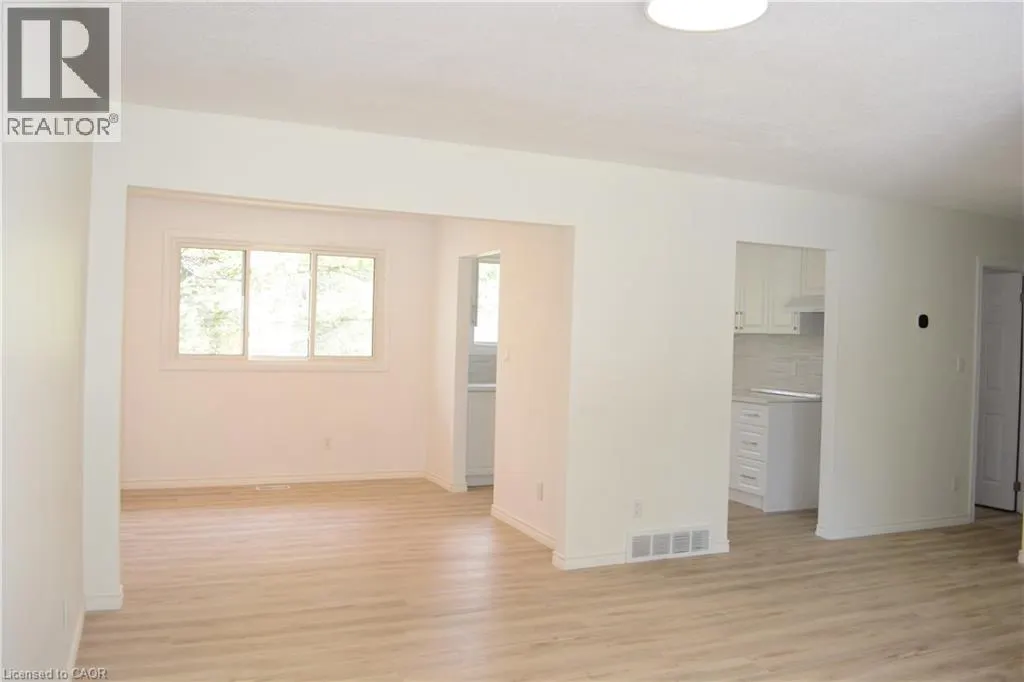 142 LONGWOOD Drive Unit# Unit 1, #Unit 1