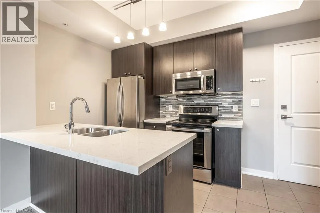 85 ROBINSON Street Unit# 304, #304