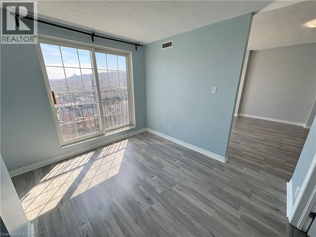 135 JAMES Street S Unit# 804, #804