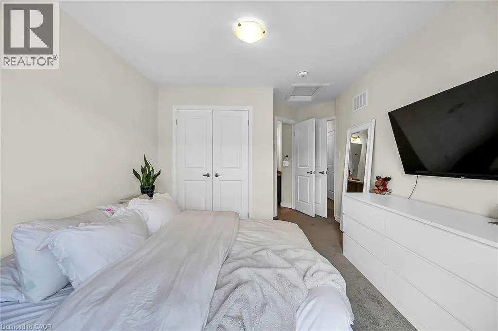 22 DRYDEN LANE
