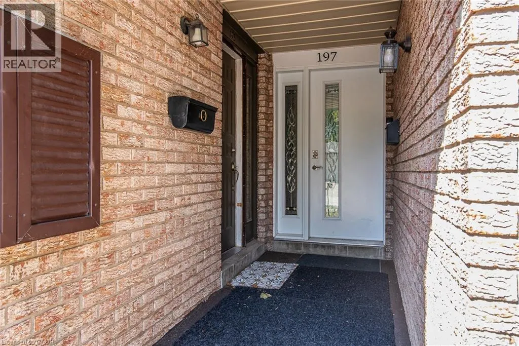 197 SILVER ASPEN Crescent