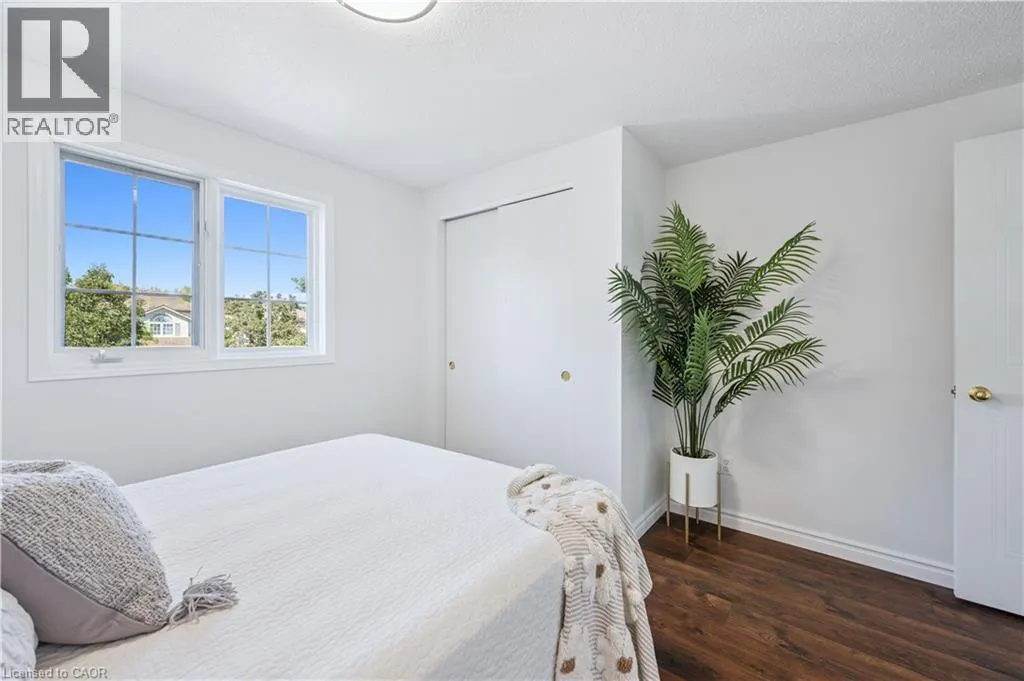 332 CARRIAGE HOUSE Court