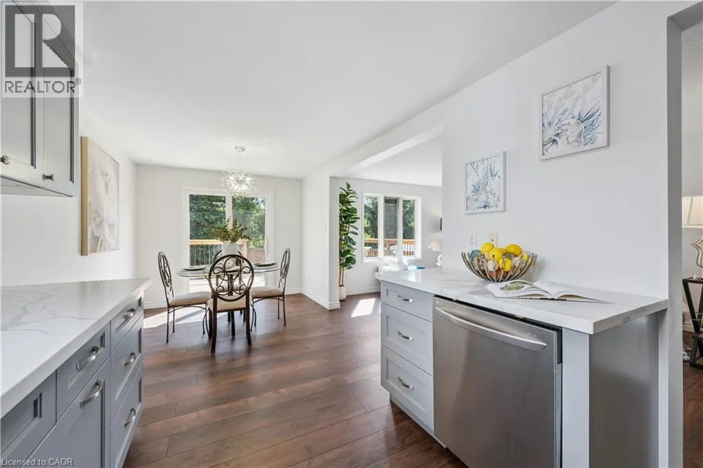 332 CARRIAGE HOUSE Court