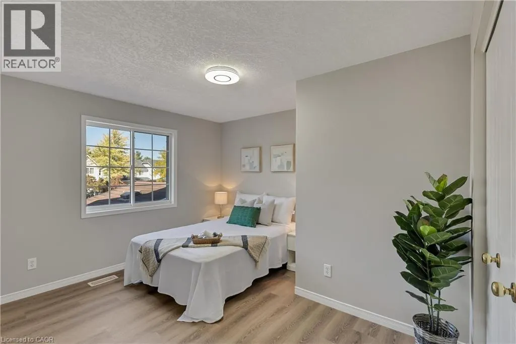 209 DEACON WOOD Place