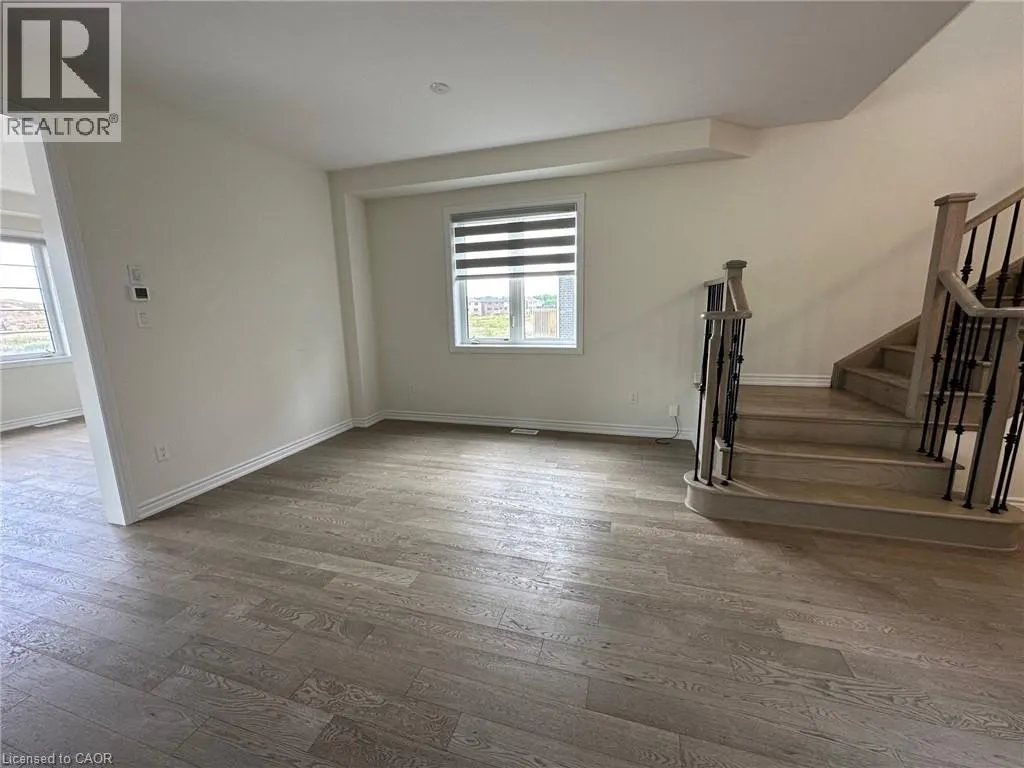 3 BEE Crescent