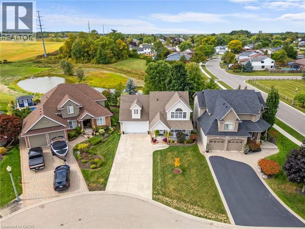 4 BLACKBURN Court