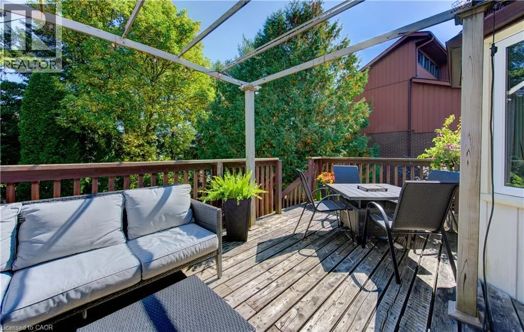 101 MCCRAE Place