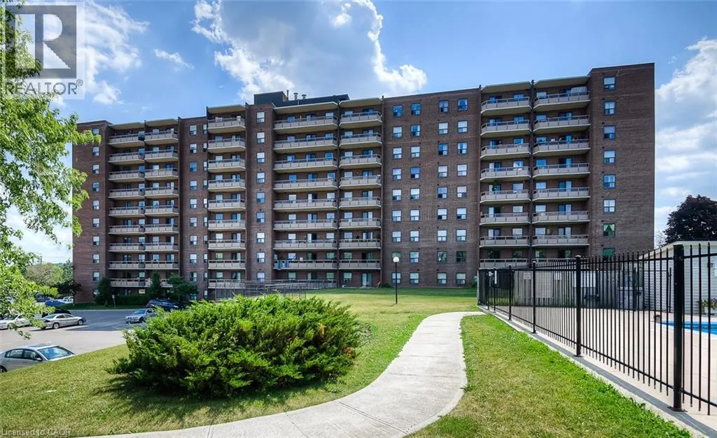1100 COURTLAND Avenue E Unit# 211, #211