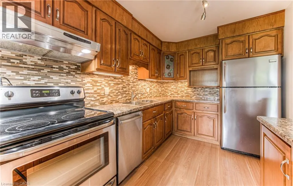 1100 COURTLAND Avenue E Unit# 211, #211