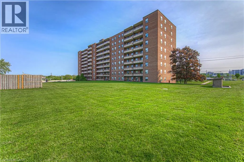 1100 COURTLAND Avenue E Unit# 211, #211