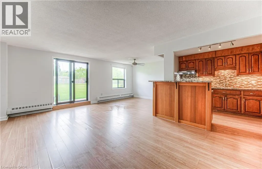 1100 COURTLAND Avenue E Unit# 211, #211