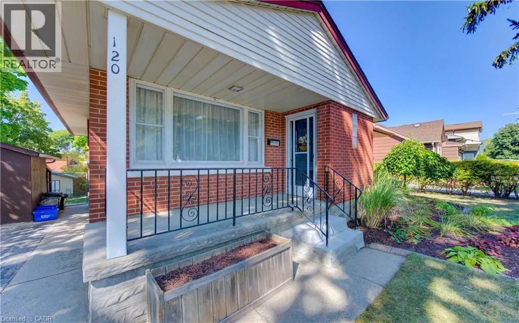 120 4 Avenue