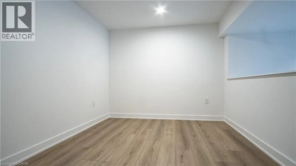 312 ERB Street W Unit# 101, #101