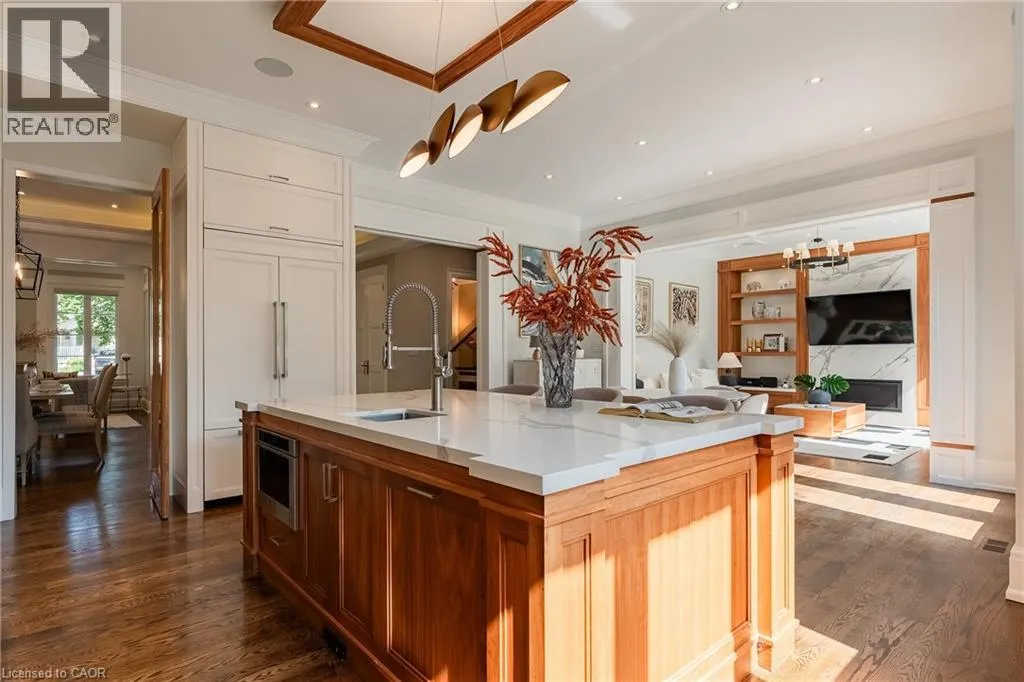 391 SANDHURST Drive