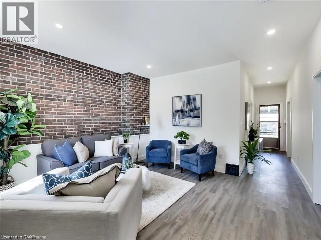 54 FAIRVIEW Avenue