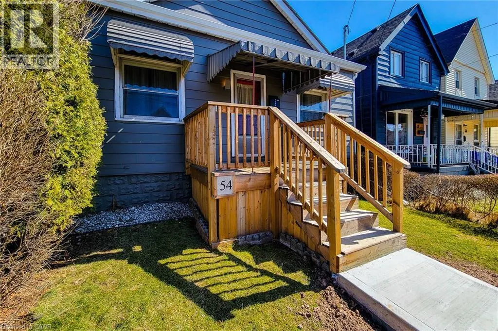 54 FAIRVIEW Avenue