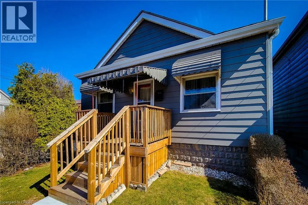 54 FAIRVIEW Avenue