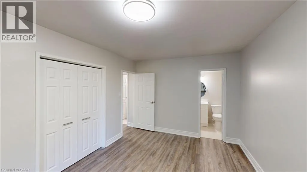 3189 KING Street E Unit# 305, #305