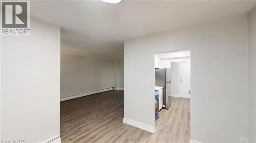 3189 KING Street E Unit# 305, #305
