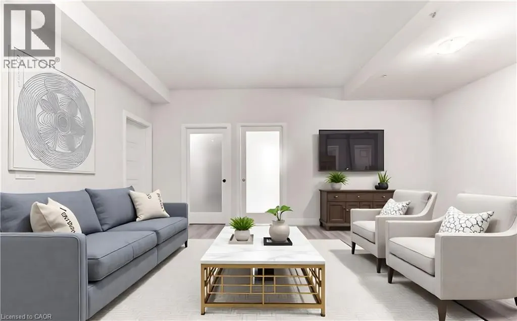 5 WAKE ROBIN Drive Unit# 303, #303