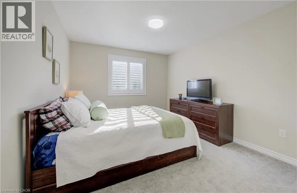 353 SAUVE Crescent
