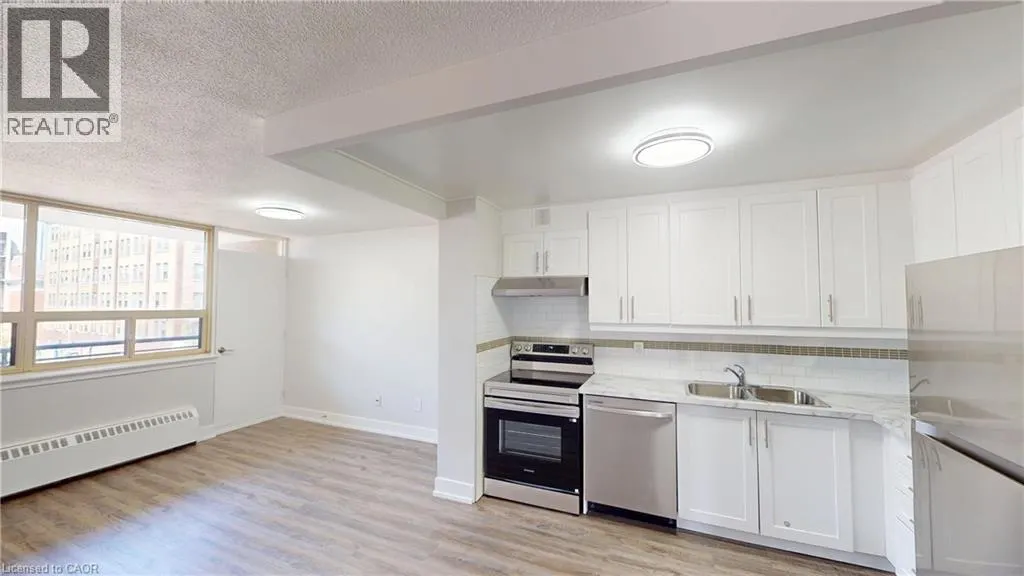 221 QUEEN Street S Unit# 1501, #1501