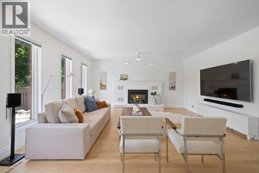 159 CORNWALLIS Road