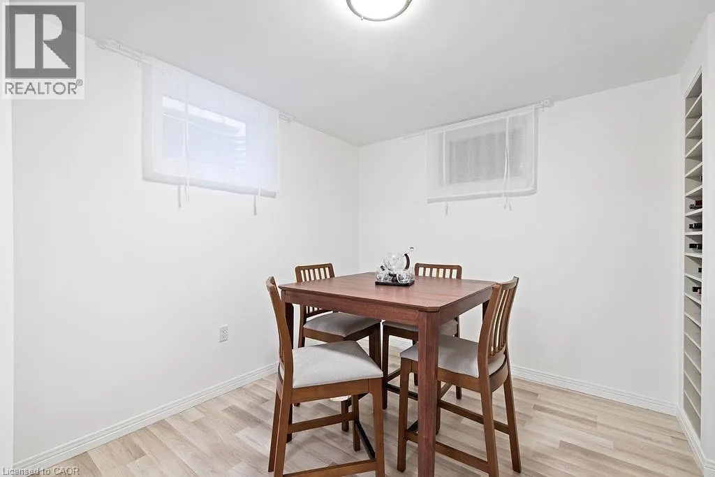 159 CORNWALLIS Road