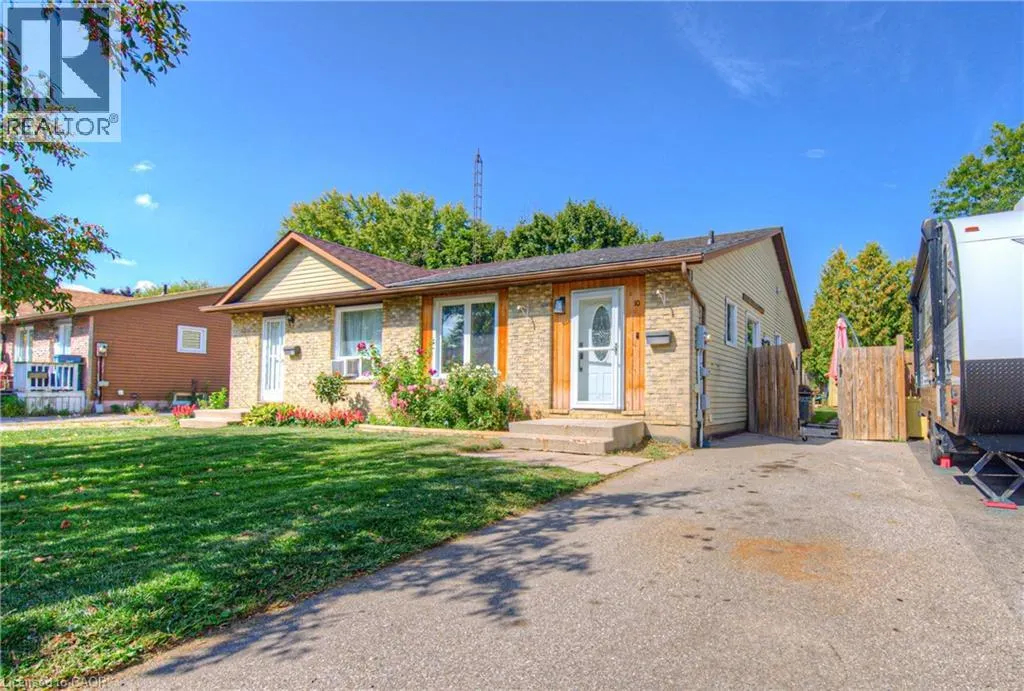 10 PALOMINO Drive