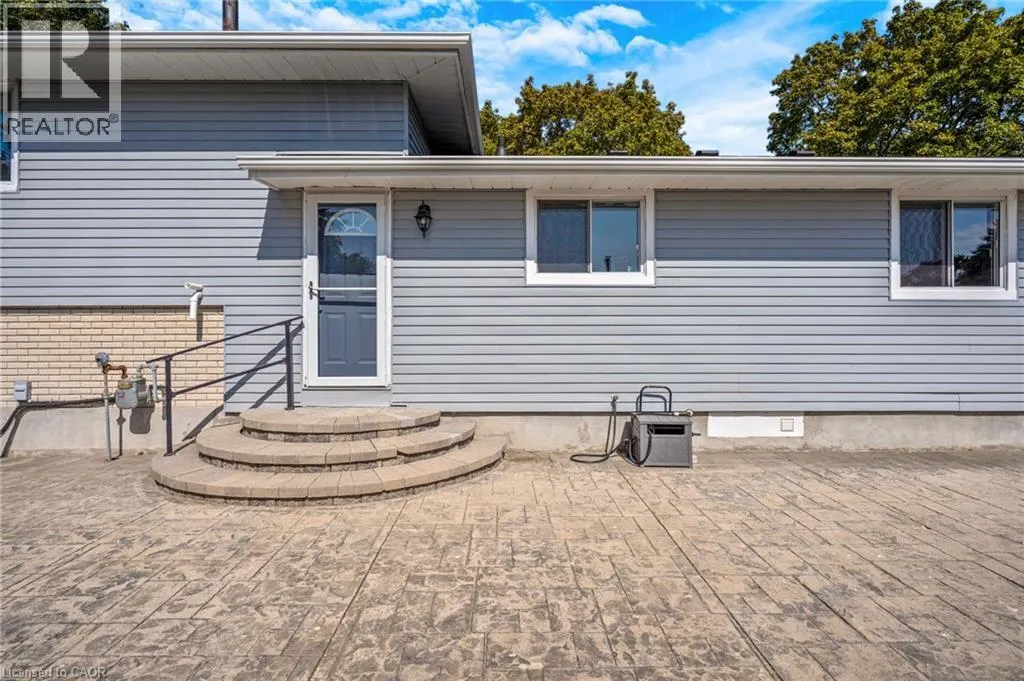 71 PEPPERWOOD Crescent