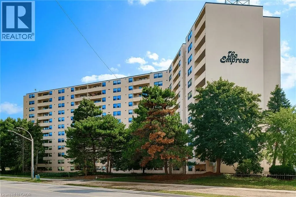 700 DYNES Road Unit# 707, #707