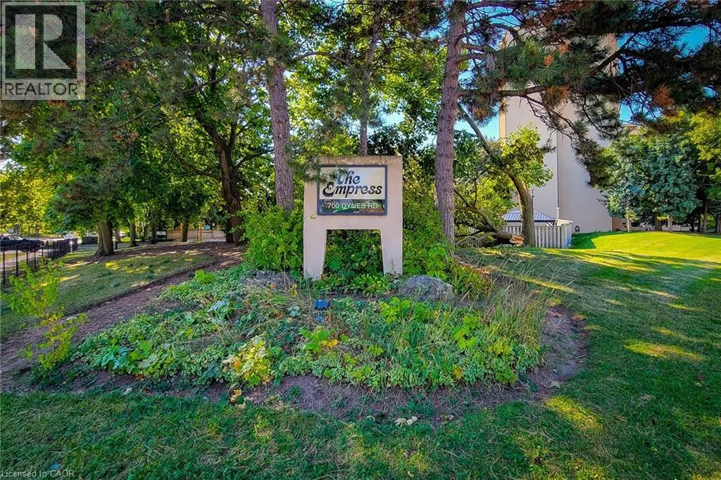 700 DYNES Road Unit# 707, #707