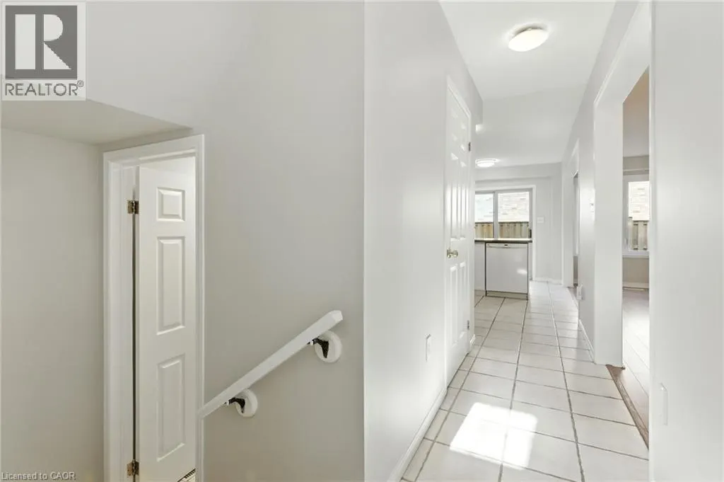 1283 BLANSHARD Drive Unit# 2, #2
