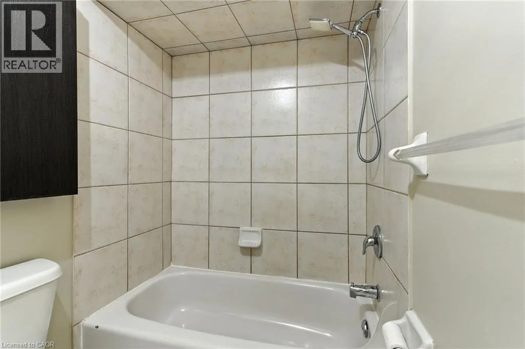 1283 BLANSHARD Drive Unit# 2, #2