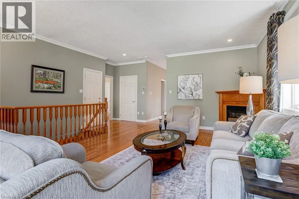 183 VALRIDGE Drive