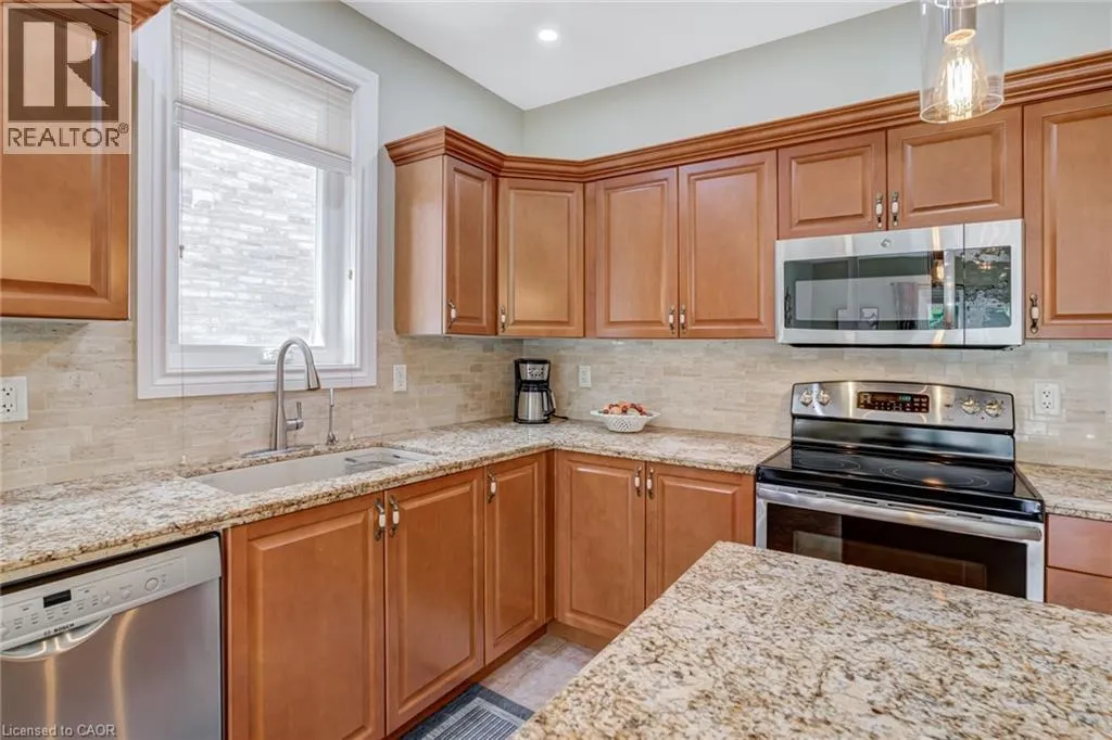 183 VALRIDGE Drive