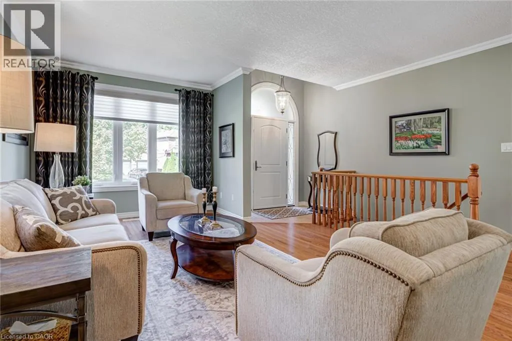 183 VALRIDGE Drive