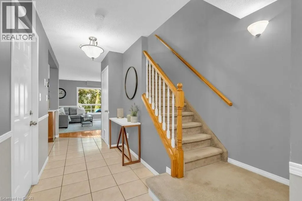 84 WESTMEADOW Drive Unit# 9, #9