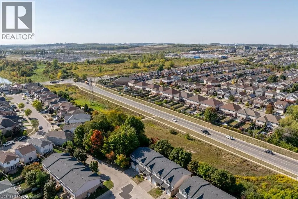 84 WESTMEADOW Drive Unit# 9, #9
