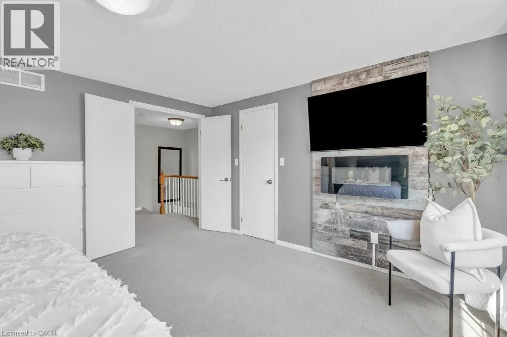 84 WESTMEADOW Drive Unit# 9, #9