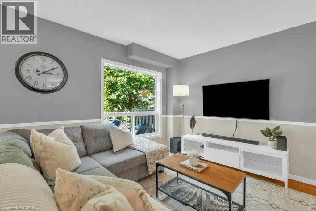 84 WESTMEADOW Drive Unit# 9, #9