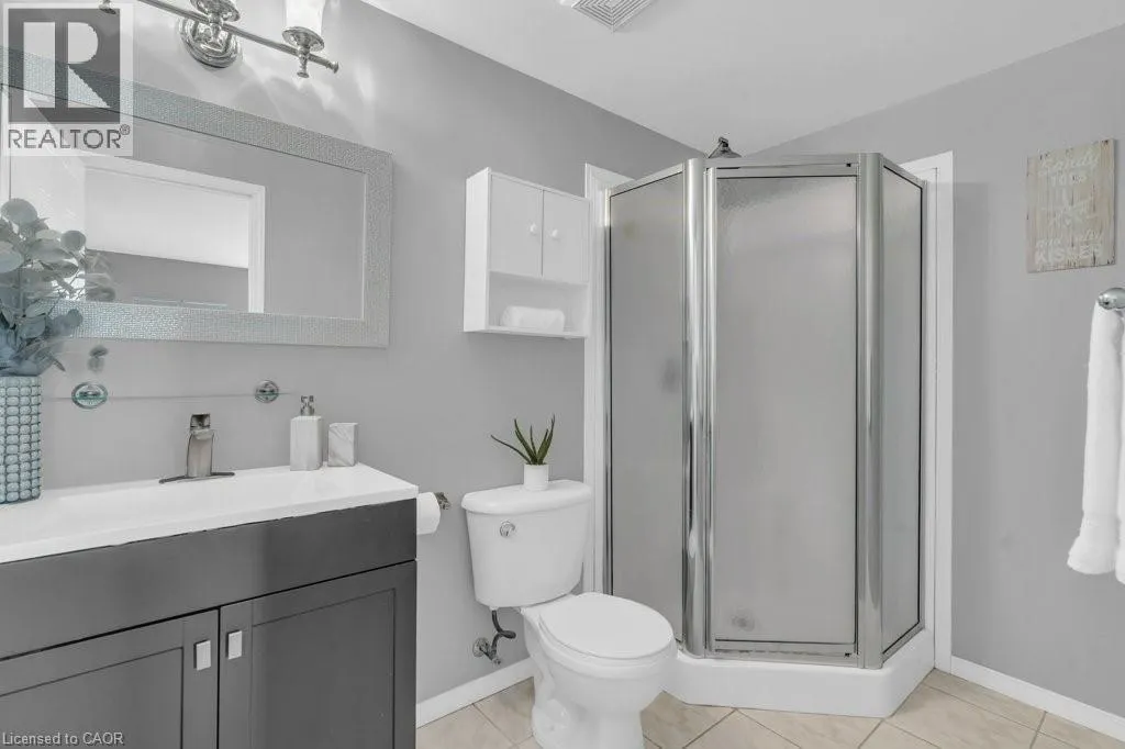 84 WESTMEADOW Drive Unit# 9, #9
